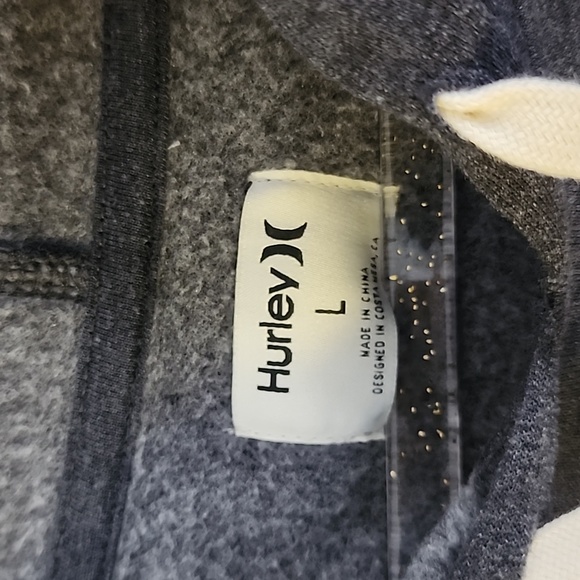 Womens Hurley sweatshirt - Picture 2 of 3